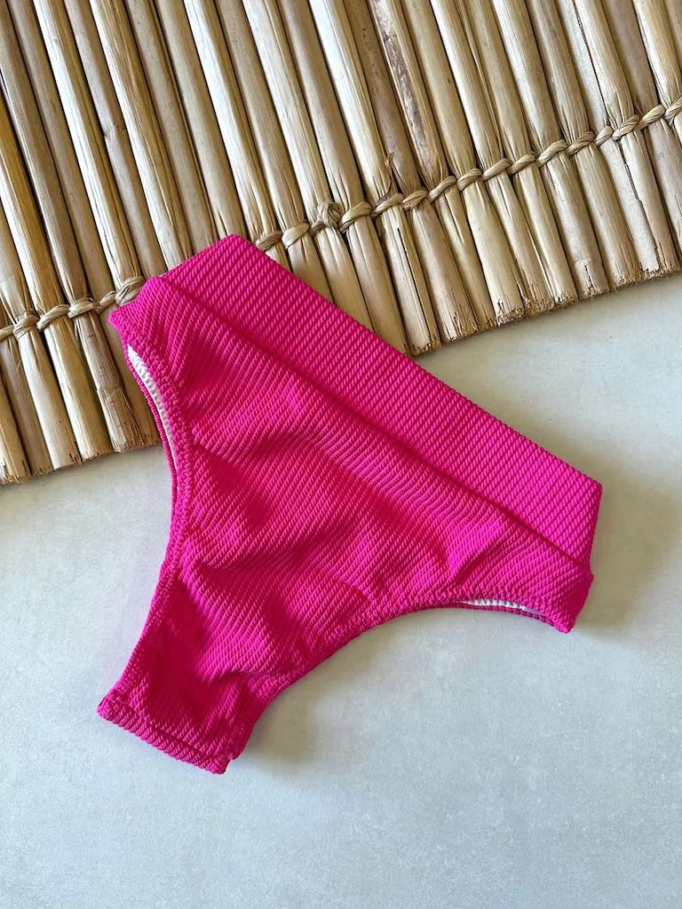 Bikini Set Surf + Hot Pants Olinda