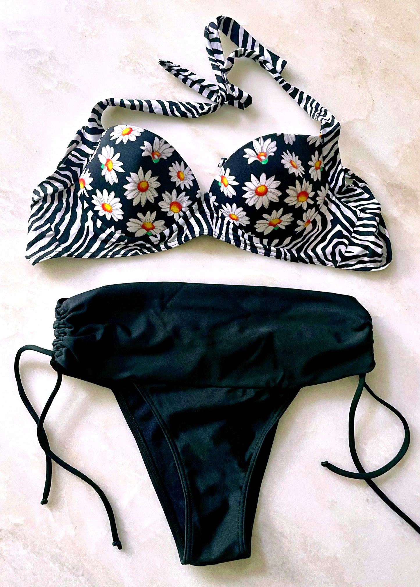 Black Daisy Bikini Set