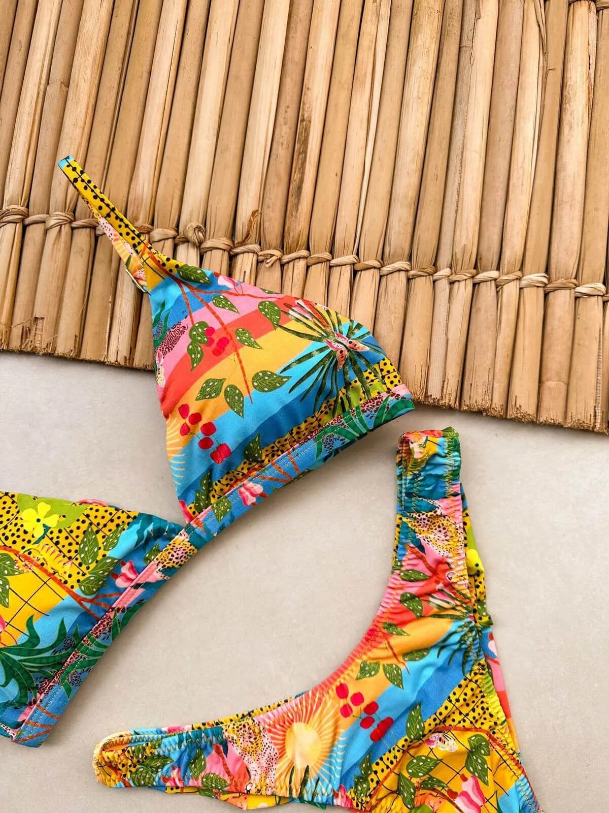 Bikini Set Surf + Asa Delta Brazil