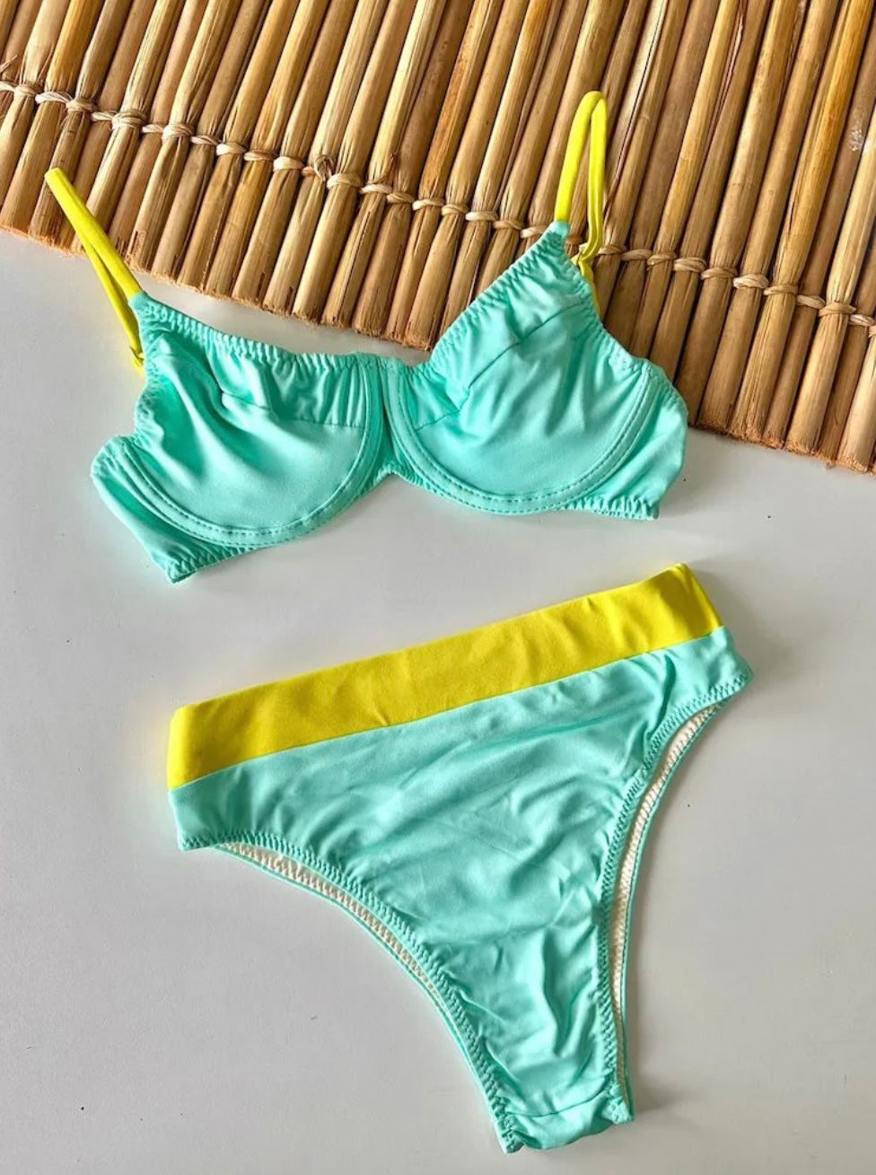 Bikini Set Hot Pants Aruba